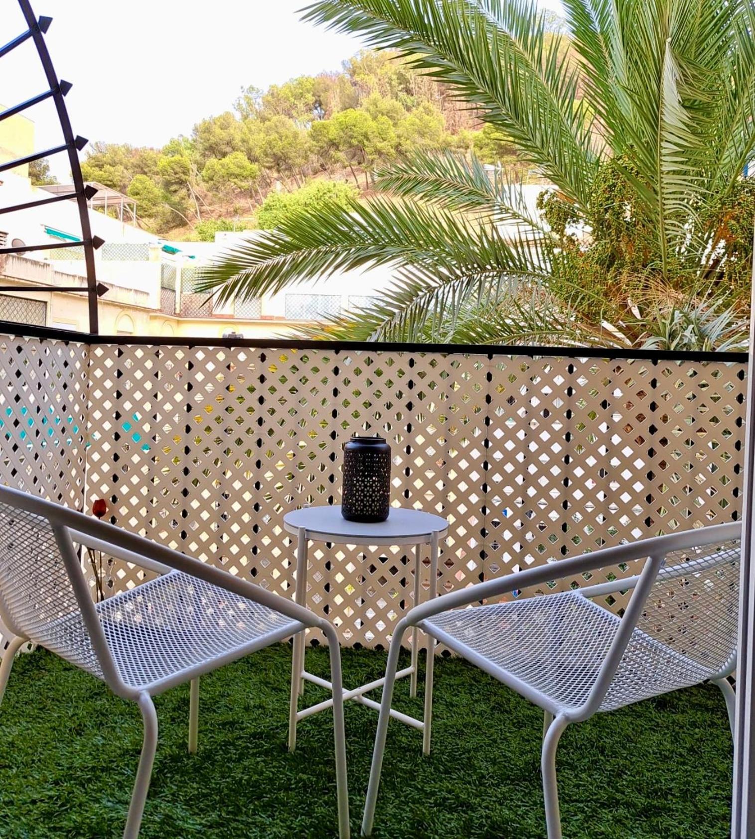 Patio Victoria Malaga Apartment Bagian luar foto